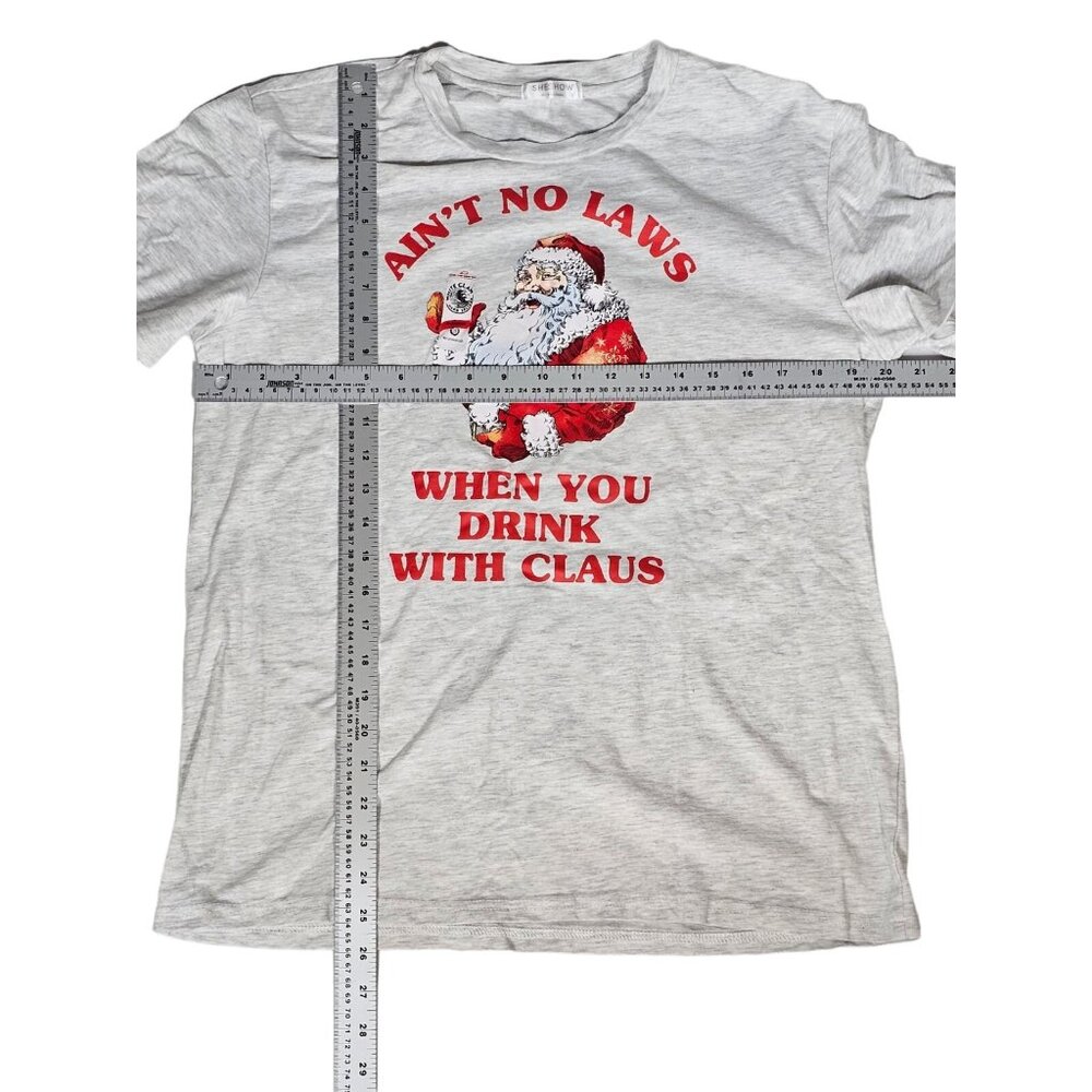 SheShow Ain't No Laws Christmas T-Shirt Large Gray Red